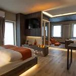 Pensión Teverone & Wellness Lamosano
