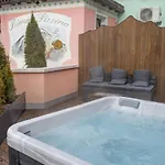 Pensión Teverone & Wellness Lamosano