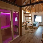 Pensión Teverone & Wellness