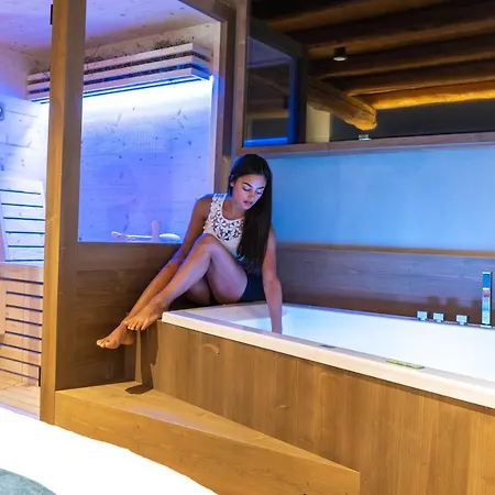 Gæstehus Teverone & Wellness 4*