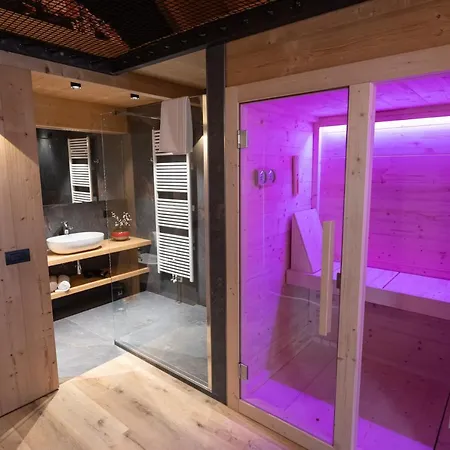 Teverone & Wellness Guest house